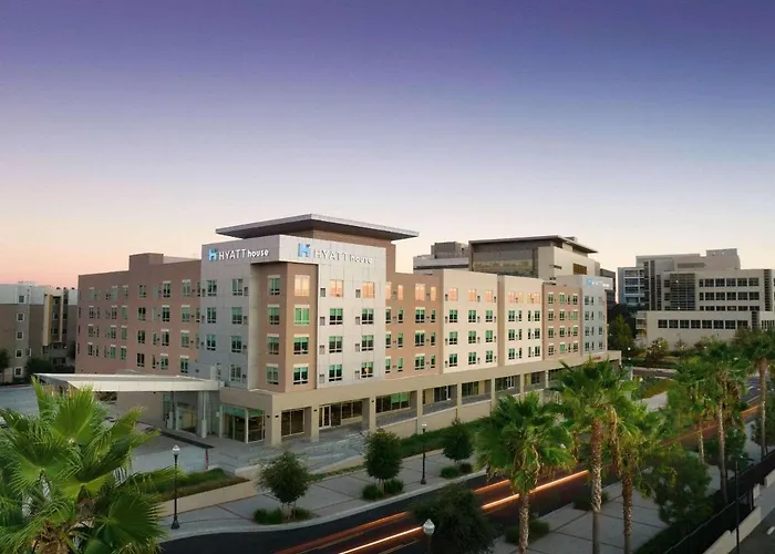 Hyatt House La - University Medical Center