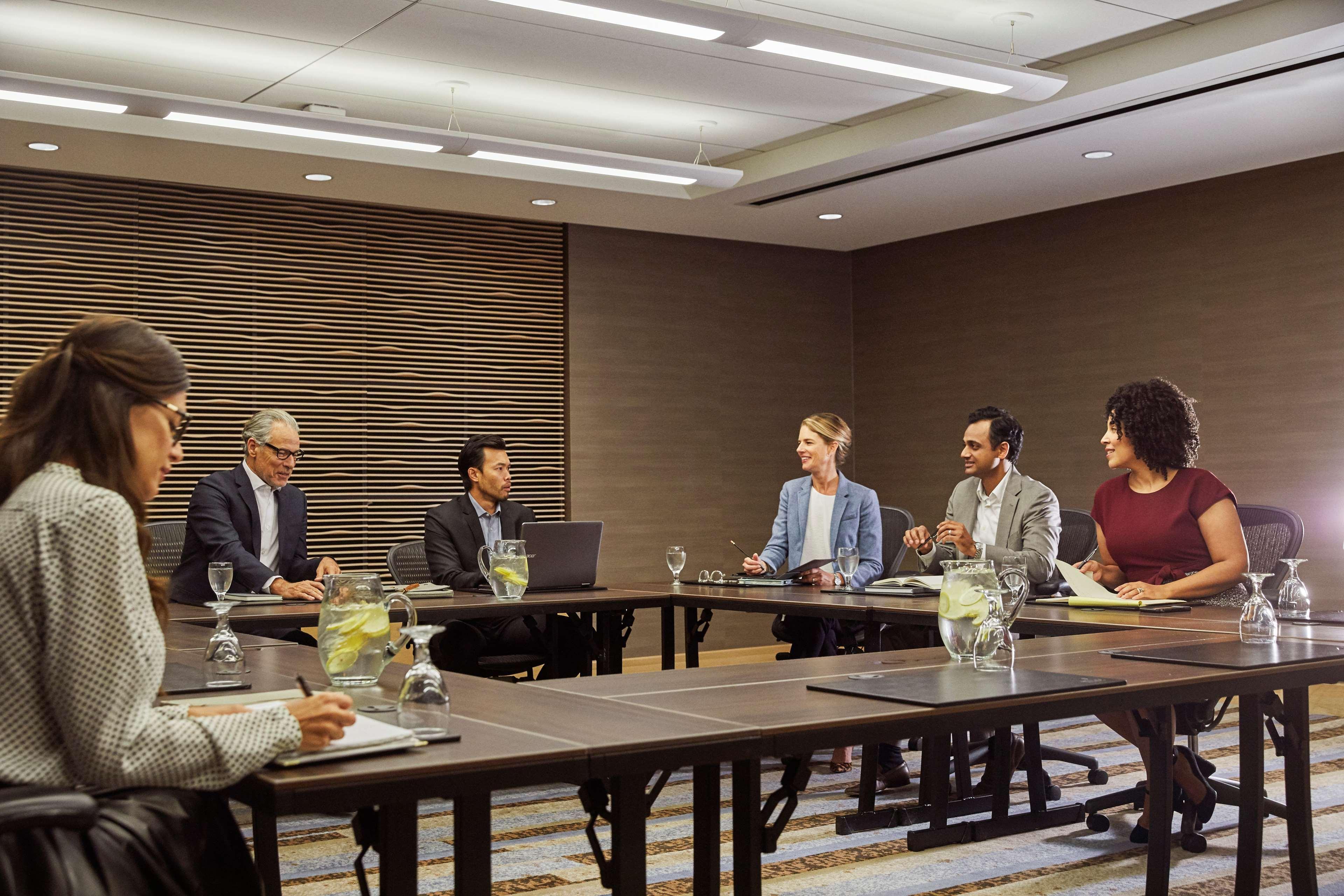 Hyatt House La - Medical Center Hotel 3*