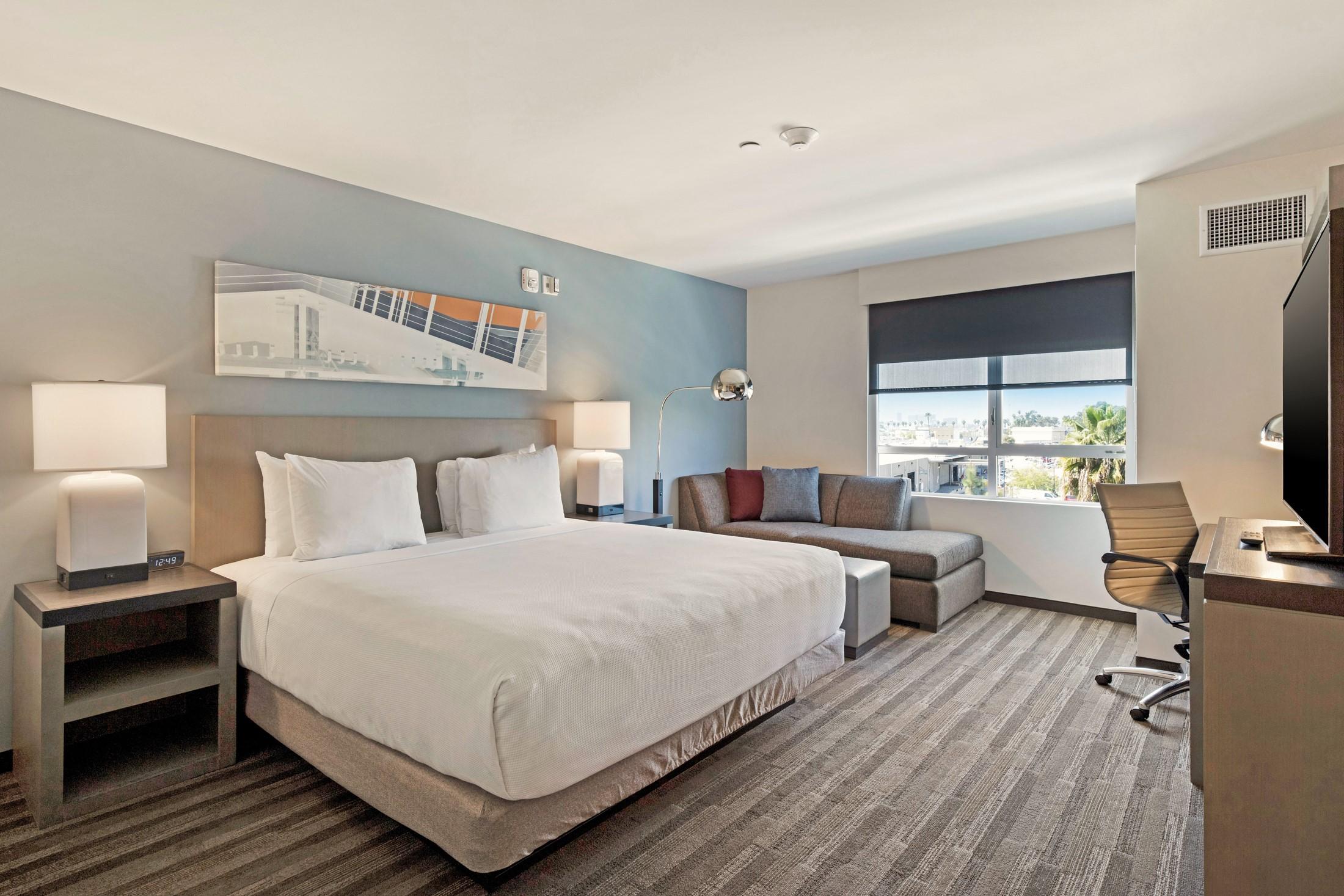 Hyatt House La - Medical Center Hotel