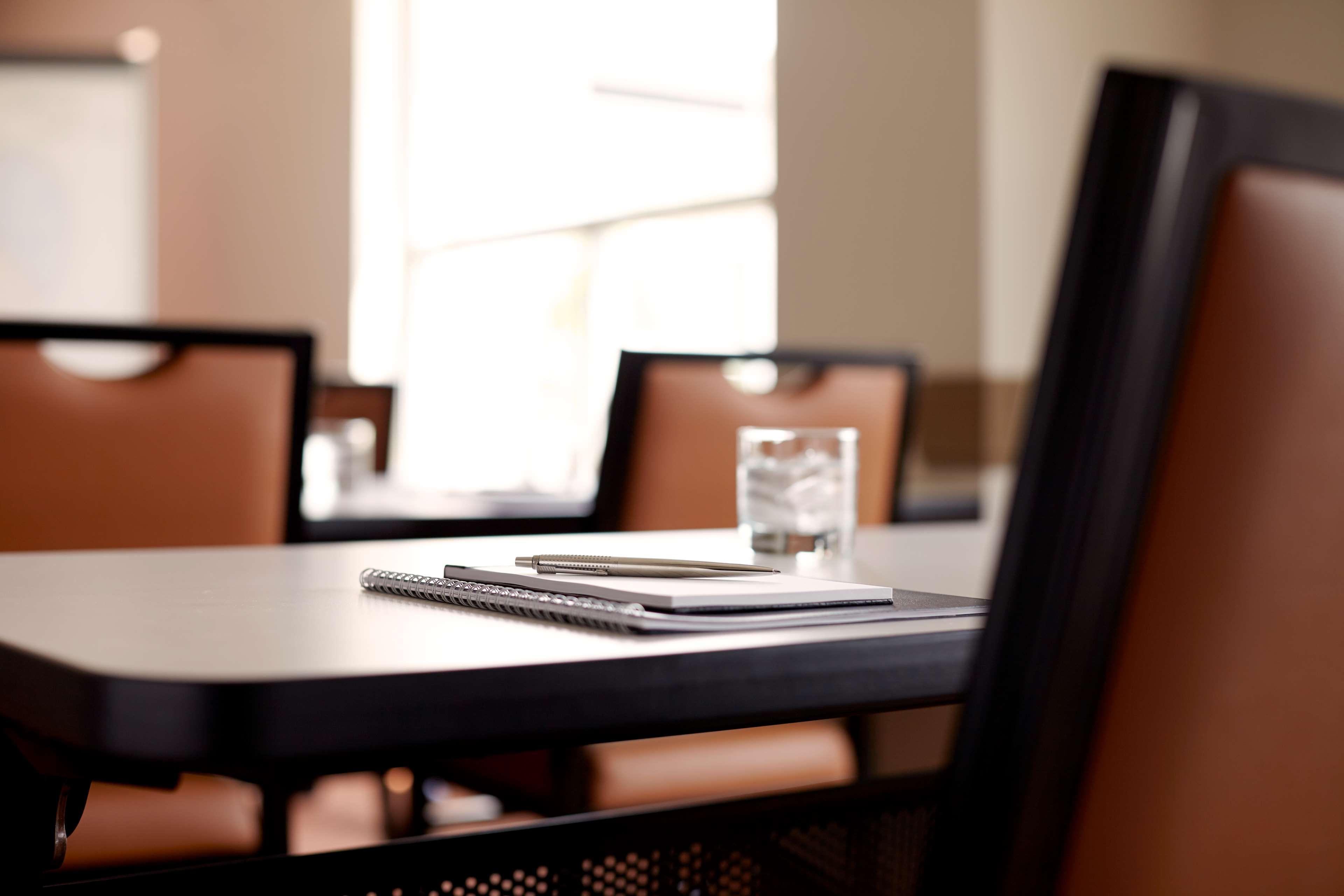 Hyatt House La - Medical Center Hotel 3*